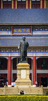 焦虑与沉淀：在《明月关山笛》中重构历史记忆的心理路径
