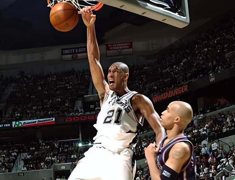  NBA个人奖项投票统计：数据拆解历史级球员的统治力逻辑 体育新闻 NBA个人奖项投票统计：数据拆解历史级球员的统治力逻辑 体育新闻 NBA个人奖项投票统计：数据拆解历史级球员的统治力逻辑 体育新闻