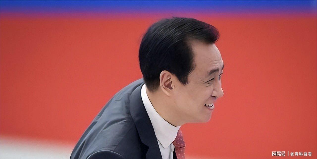  从300万到2.4万亿：恒大崩塌背后的杠杆飞轮与王健林的断腕时刻 股票财经 从300万到2.4万亿：恒大崩塌背后的杠杆飞轮与王健林的断腕时刻 股票财经 从300万到2.4万亿：恒大崩塌背后的杠杆飞轮与王健林的断腕时刻 股票财经